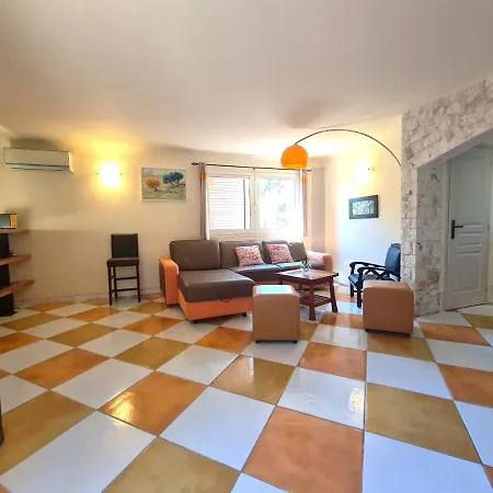 Casa Mathilde Lecci